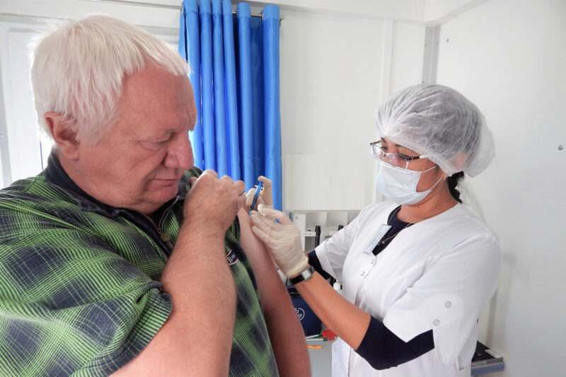 С 25 марта в Грузии начнется вакцинация от коронавируса лиц старше 65 лет