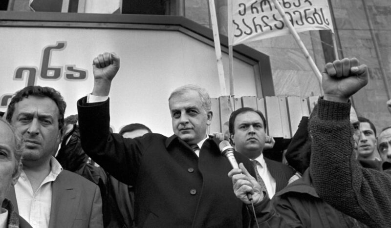30 лет назад прошел всенародный референдум в Грузии