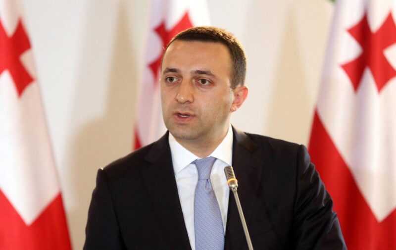 Премьер-министр Грузии Ираклий Гарибашвили объявил на брифинге о запуске проекта обновления городов