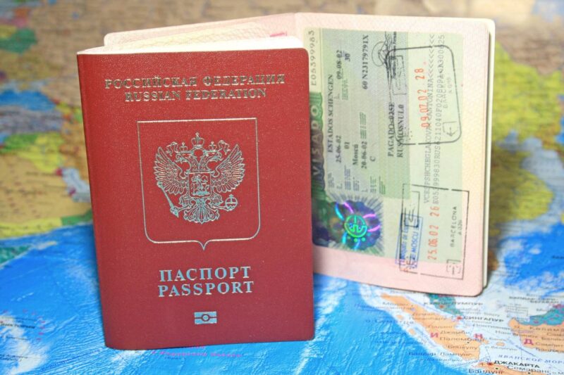 В правящей партии «Грузинская мечта» не рассматривают и не планируют введение виз для россиян и граждан Беларуси