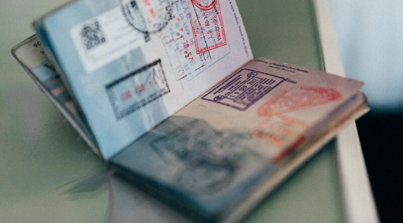 Россия обсуждает введение виз для граждан Украины и приводит в пример Грузию