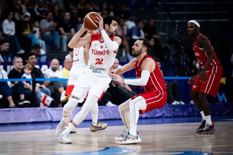 Баскетбольный триллер в Тбилиси: сборная Грузии выиграла 88:83 в напряжённой борьбе у команды Турции