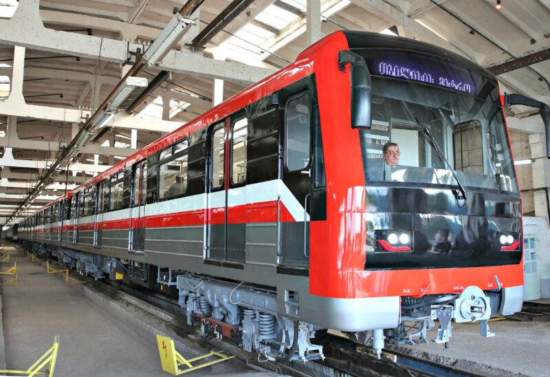 Мэрия Тбилиси всё же заключит договор на покупку вагонов для тбилисского метро с российской компанией “Метровагонмаш