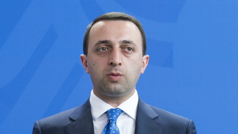 Премьер-министр Грузии Ираклий Гарибашвили выступает в вечернем эфире провластного канала “Имеди”