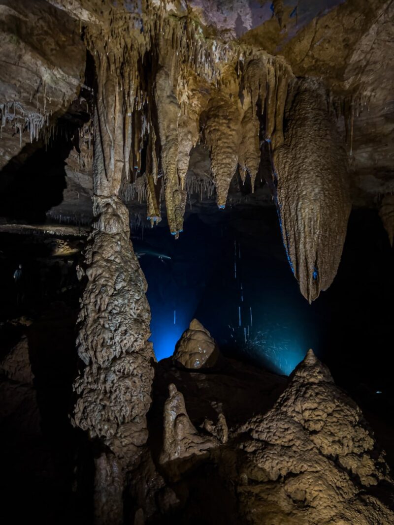Пещера Прометея в Имерети: одно из мест, обязательных к посещению в Грузии
