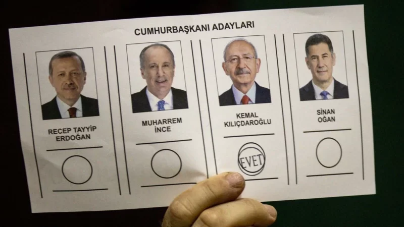 Оппозиционный кандидат в президенты Турции Кемаль Кылычдароглу победил на избирательных участках в Грузии