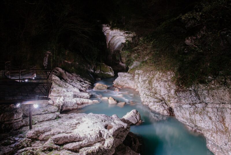 Одни из самых посещаемых достопримечательностей Грузии: каньон Мартвили и водопад Окаце\Кинчха получили новый облик