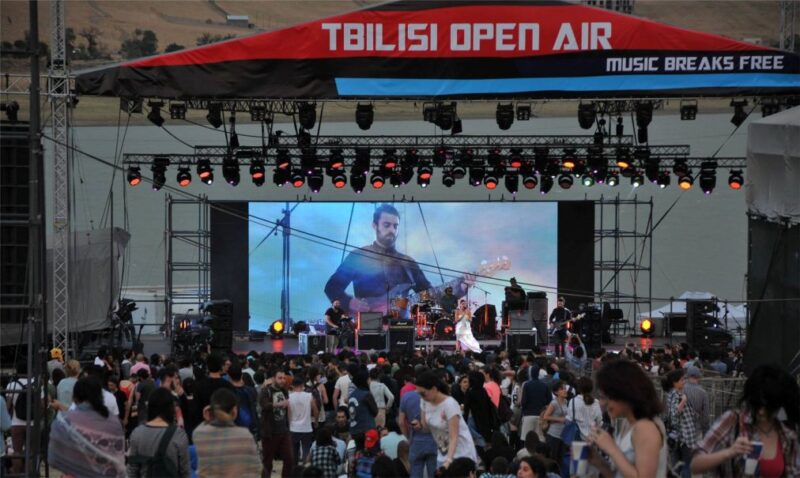 В Тбилиси стартовал один из крупнейших музыкальных фестивалей страны «Tbilisi Open Air»