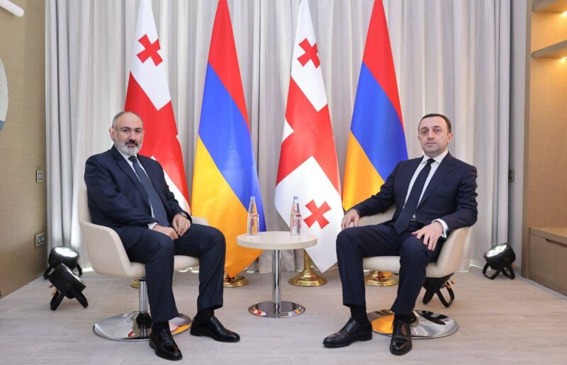 Соглашение между Арменией и Грузией о взаимных безвизовых поездках без загранпаспортов граждан двух государств официально вступило в силу с июля 2023 года