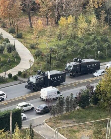 Передвижение в сторону центра Тбилиси новых водомётов и спецтехники которую закупили МВД замечено в социальных сетях