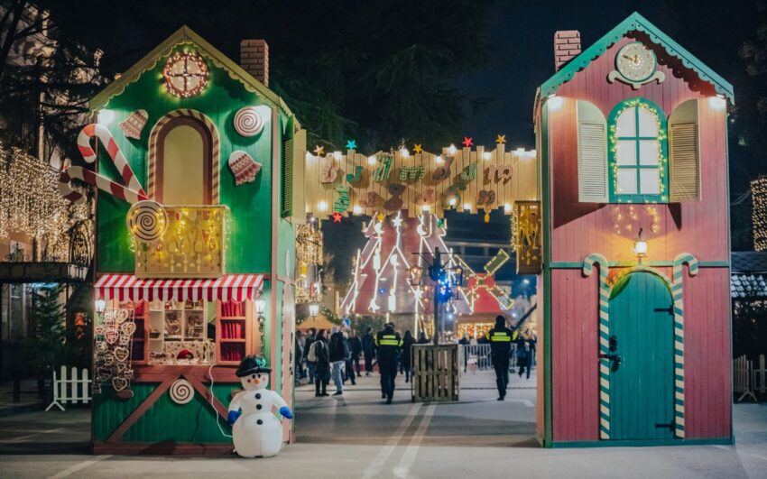 Новогодние торжества в Тбилиси начнутся с 12 декабря на площади Первой Республики