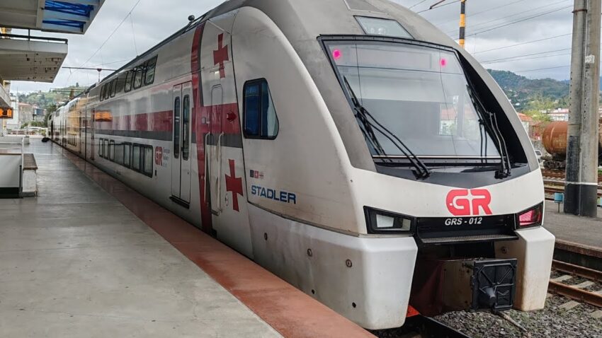 С августа 2026 года, время в пути на поезде из Тбилиси в Батуми сократится сразу на полтора часа