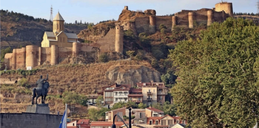 Топ-5 однодневных поездок из Тбилиси: исследуем Мцхету, Казбеги и не только